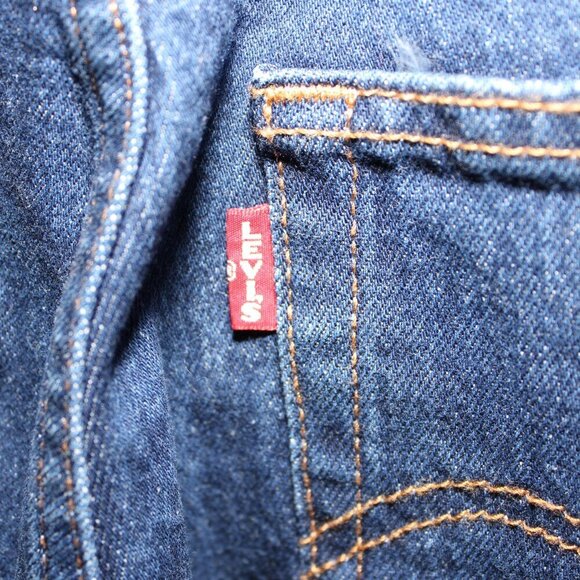 Levi's Women's Premium Wedgie Straight Jeans Button Fly Big "E" Size 29 Med Wash - Picture 3 of 11